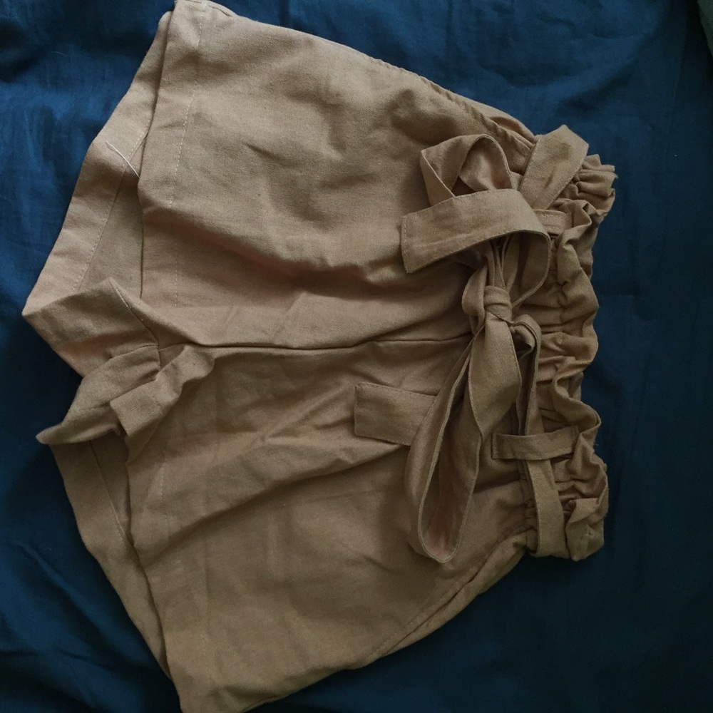 Bow Tie shorts